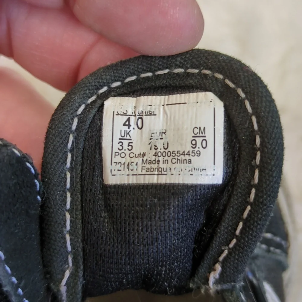 Baby Vans! - Picture 7 of 12